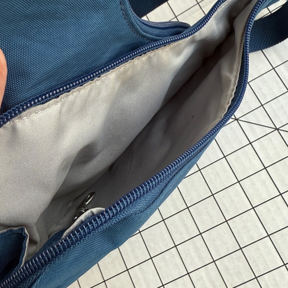 Baggallini Blue Nylon Crossbody Bag | Lightweight Travel Purse | Zip Pockets - Picture 7 of 11